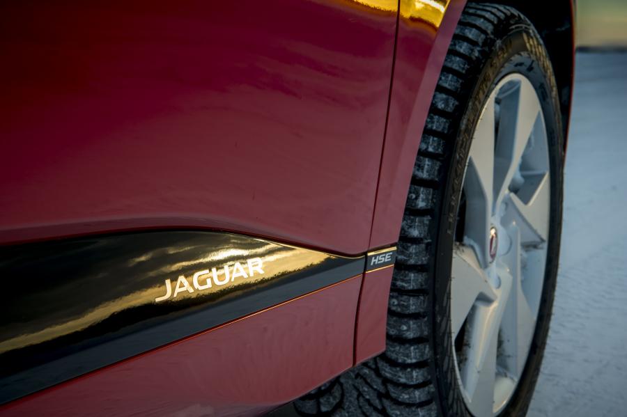 Детали экстерьера Jaguar I-Pace EV400 AWD HSE 2018 года  (WW) (фото 114 из 114)